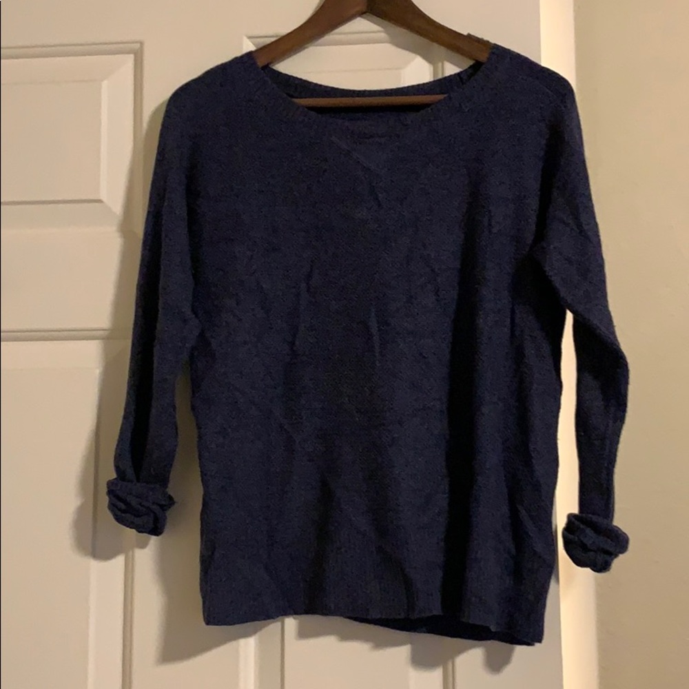 Crew neck sweater